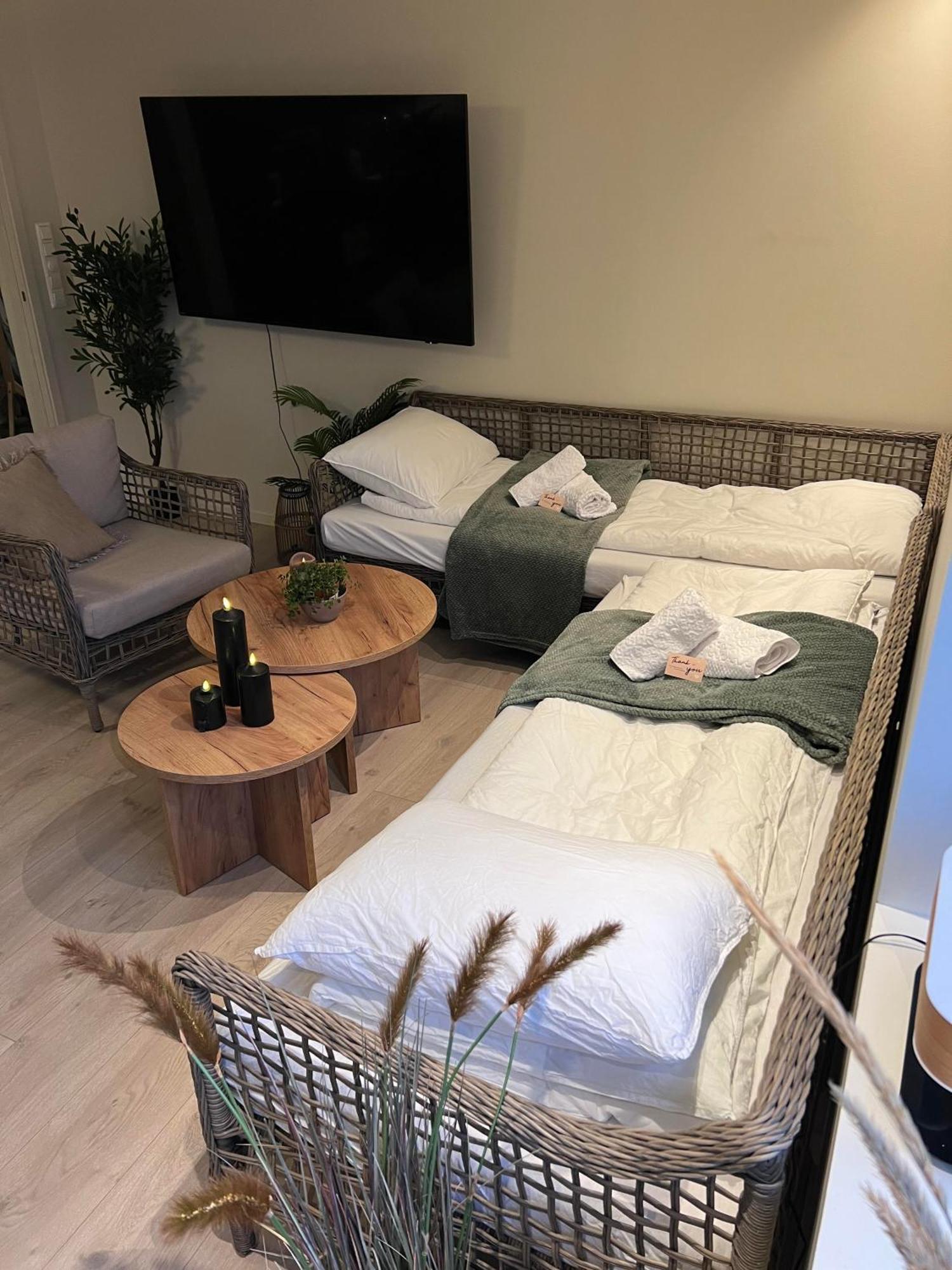 A Place To Stay Stavanger, Apartment 5 - Quality And Free Parking- エクステリア 写真