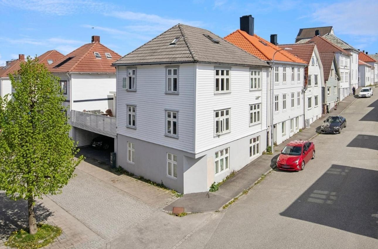A Place To Stay Stavanger, Apartment 5 - Quality And Free Parking- エクステリア 写真
